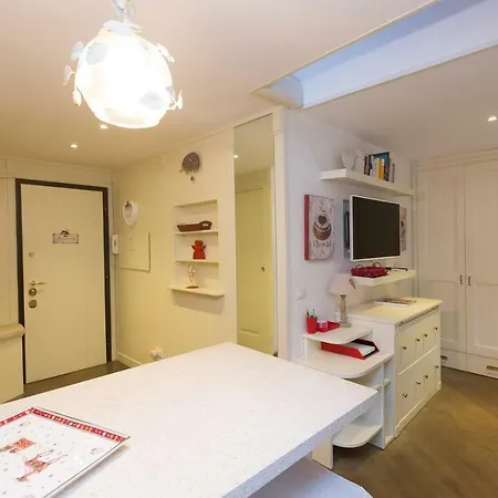 Pantheon Romantic Loft *