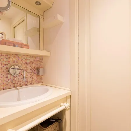 Pantheon Romantic Loft Lejlighed