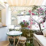 Pantheon Romantic Loft *
