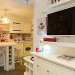 Pantheon Romantic Loft *