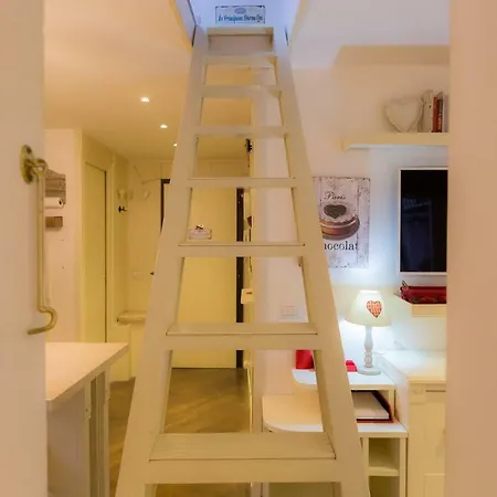 公寓 Pantheon Romantic Loft *