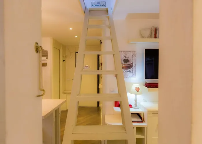 Daire Pantheon Romantic Loft *